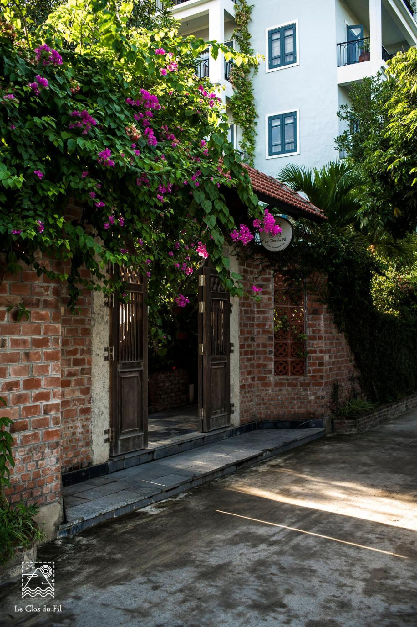 Le Clos Du Fil Hotel
